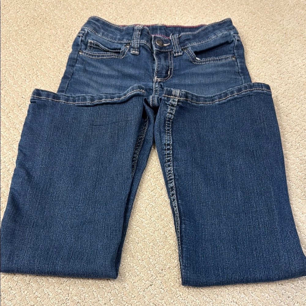 Wrangler girls riding jeans - Picture 2 of 6
